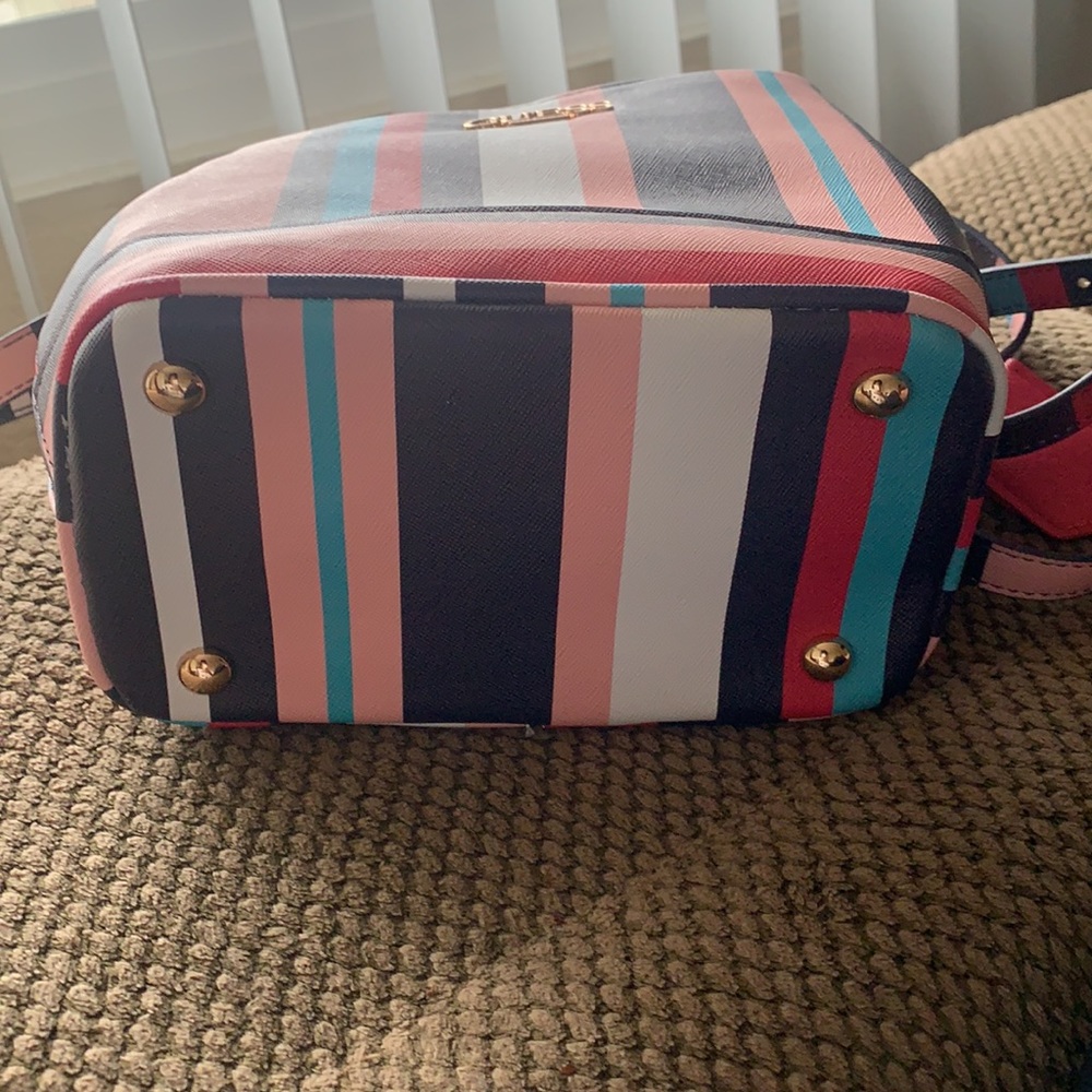 Guess bag - Picture 2 of 7